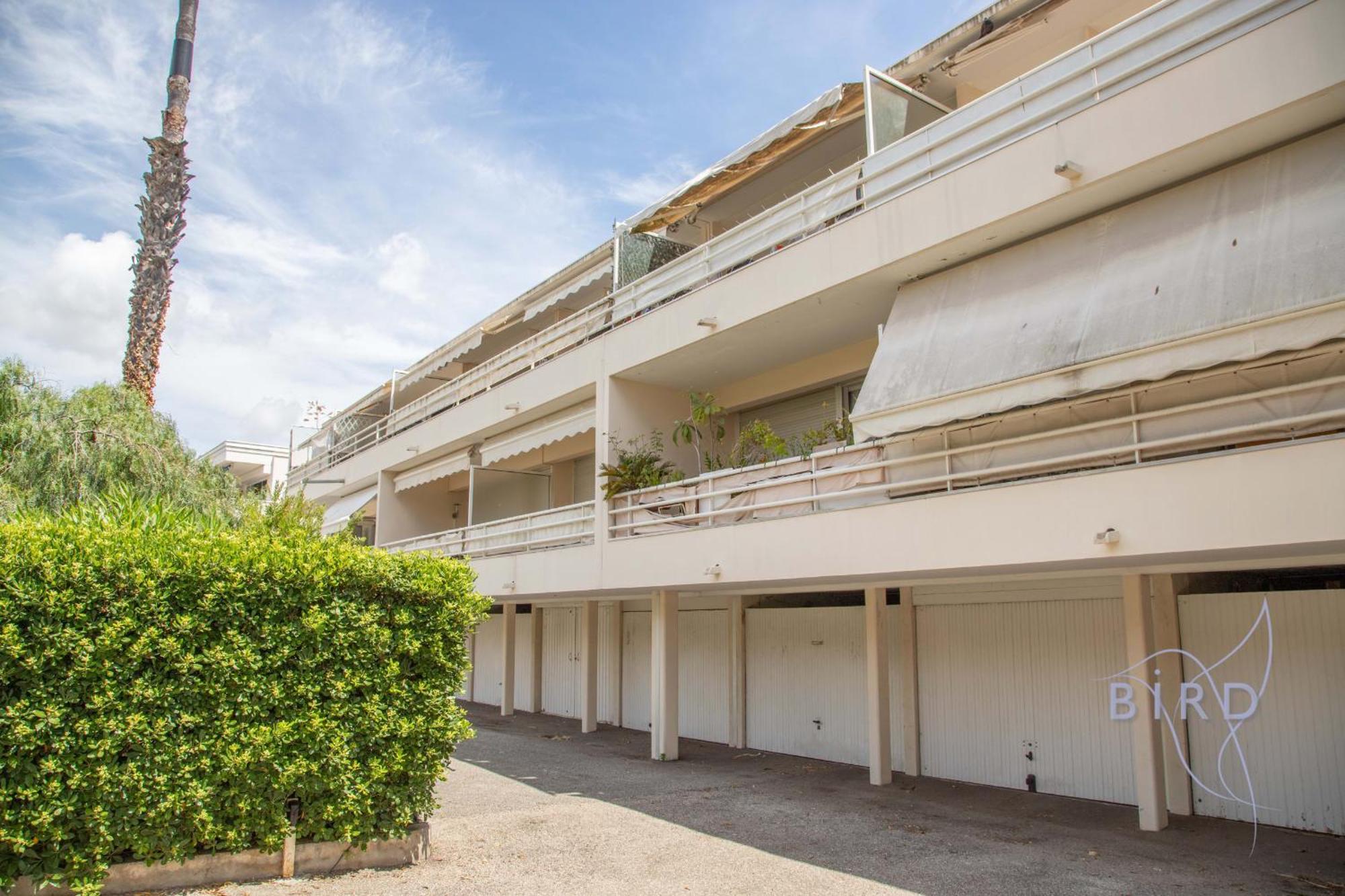 Palm Paradise Next To The Croisette Appartement